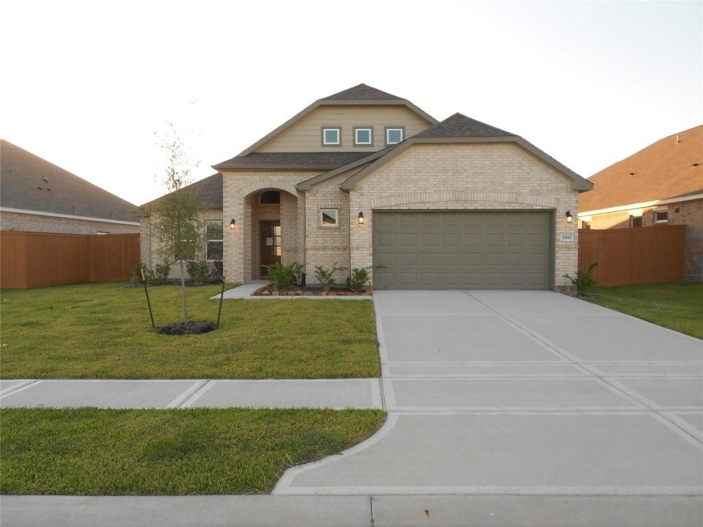 1041 Comal Trail