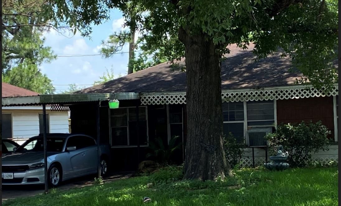 8611 Flossie Mae Street