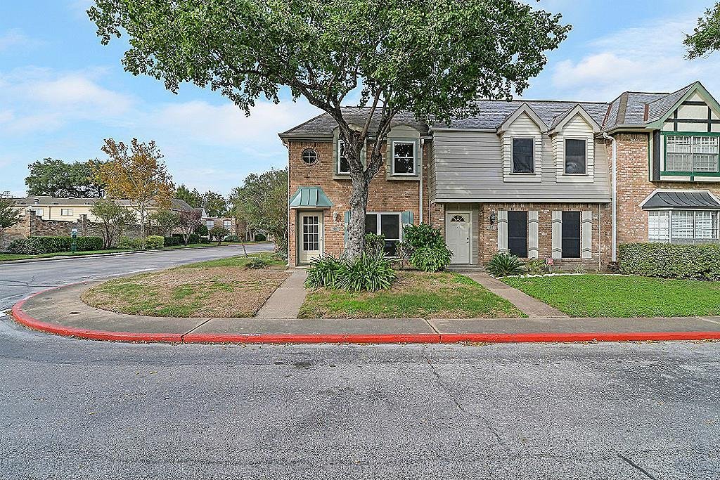 11002 Hammerly Boulevard, Unit 68